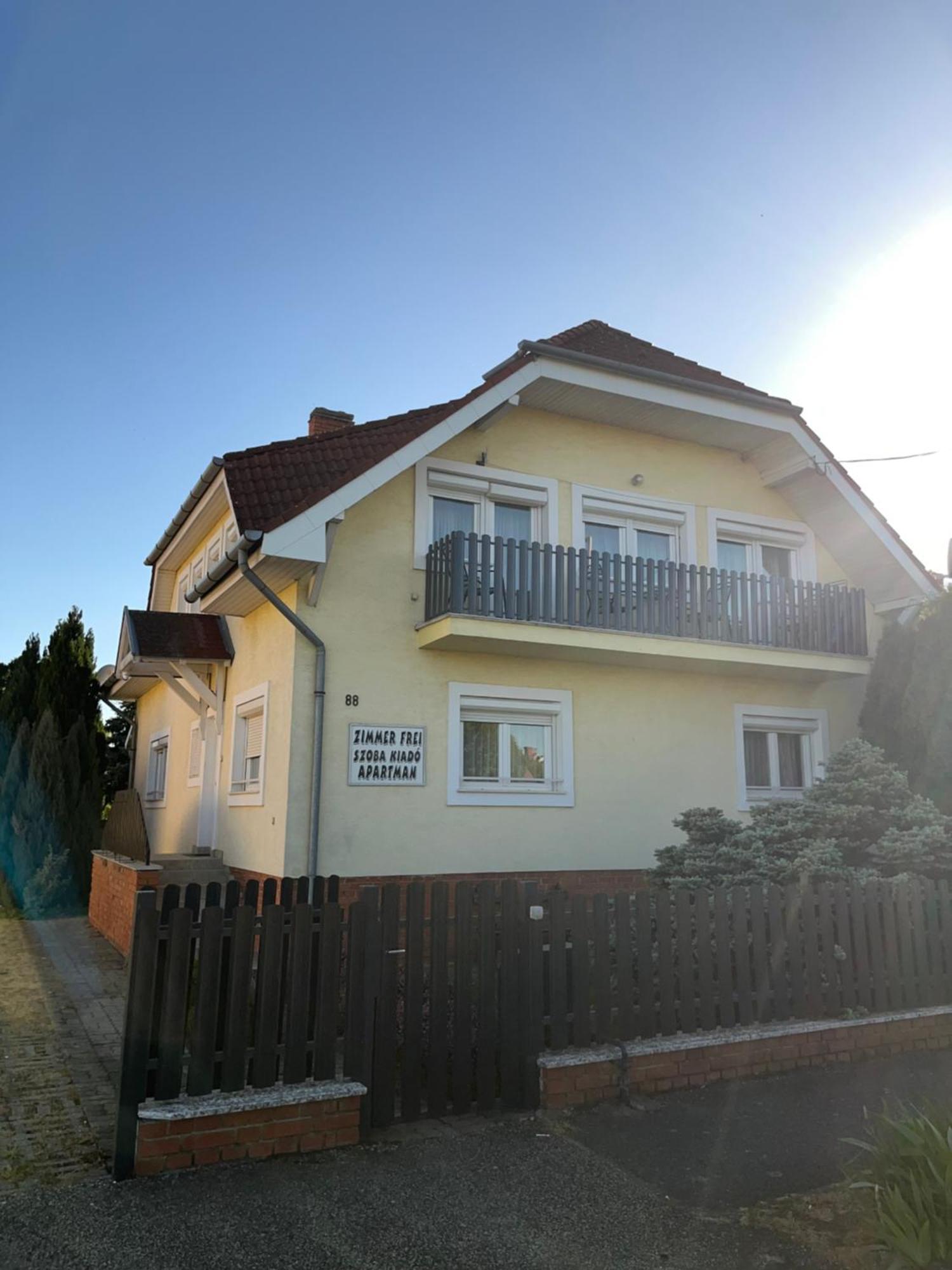 Hotel Gyoergyi Haus Bük Exterior foto
