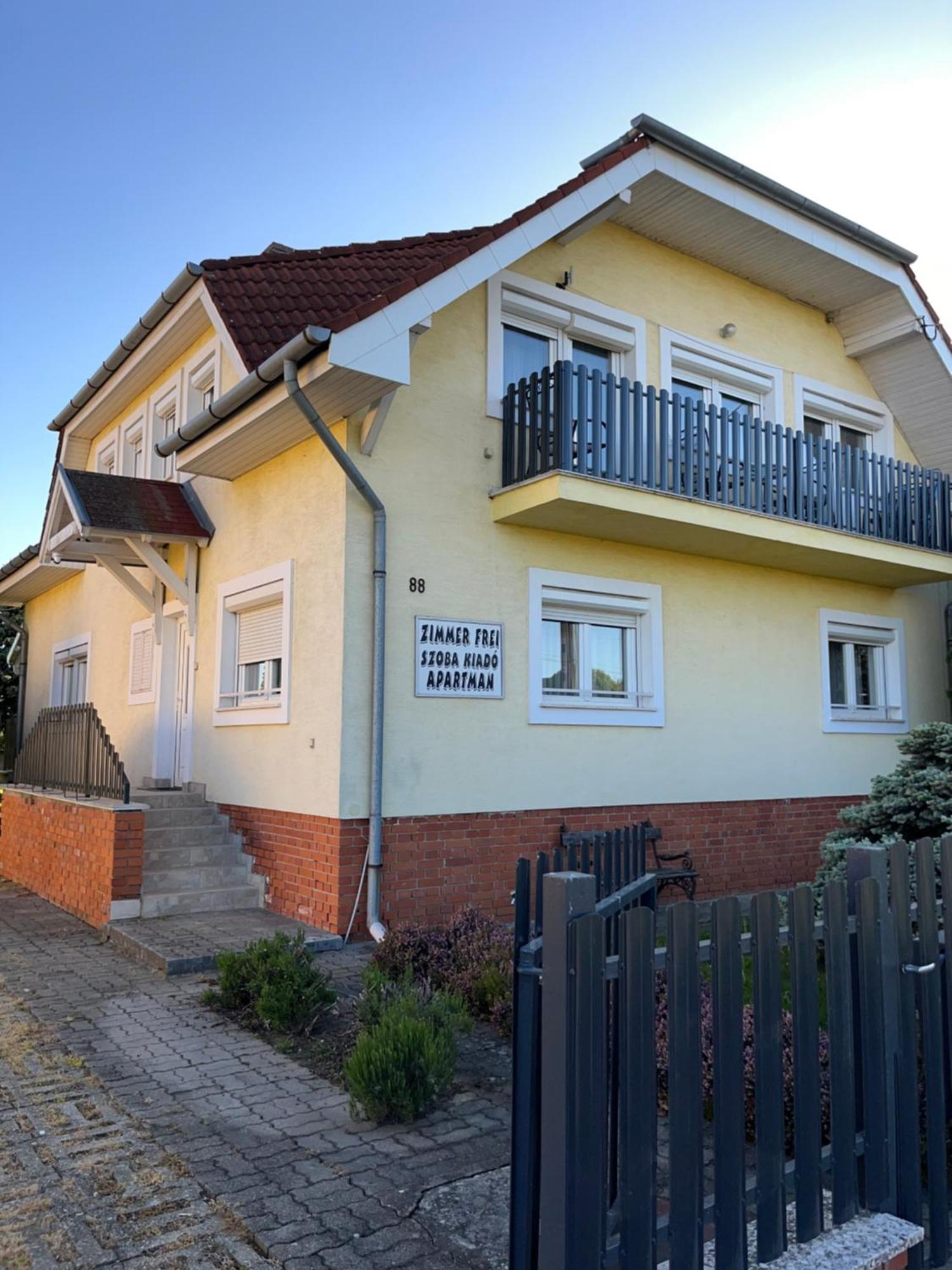 Hotel Gyoergyi Haus Bük Exterior foto
