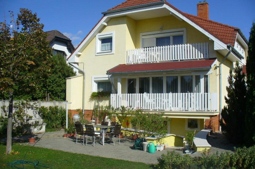 Hotel Gyoergyi Haus Bük Exterior foto