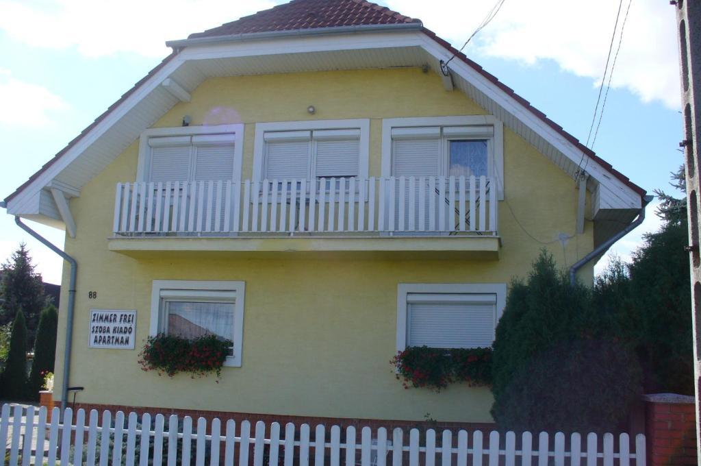 Hotel Gyoergyi Haus Bük Exterior foto